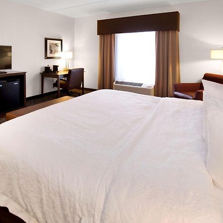 Hampton Inn Butler Exteriör bild