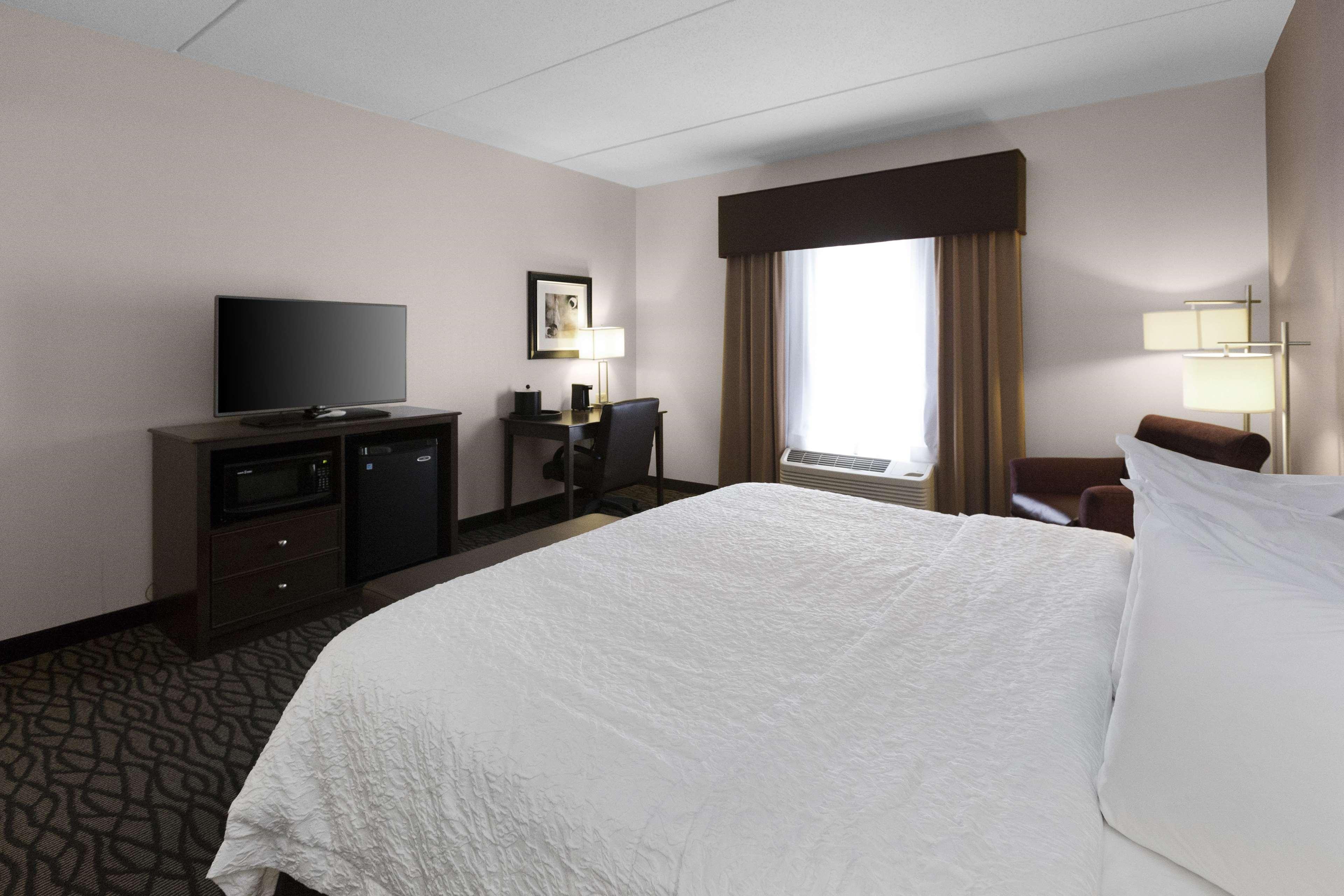 Hampton Inn Butler Exteriör bild