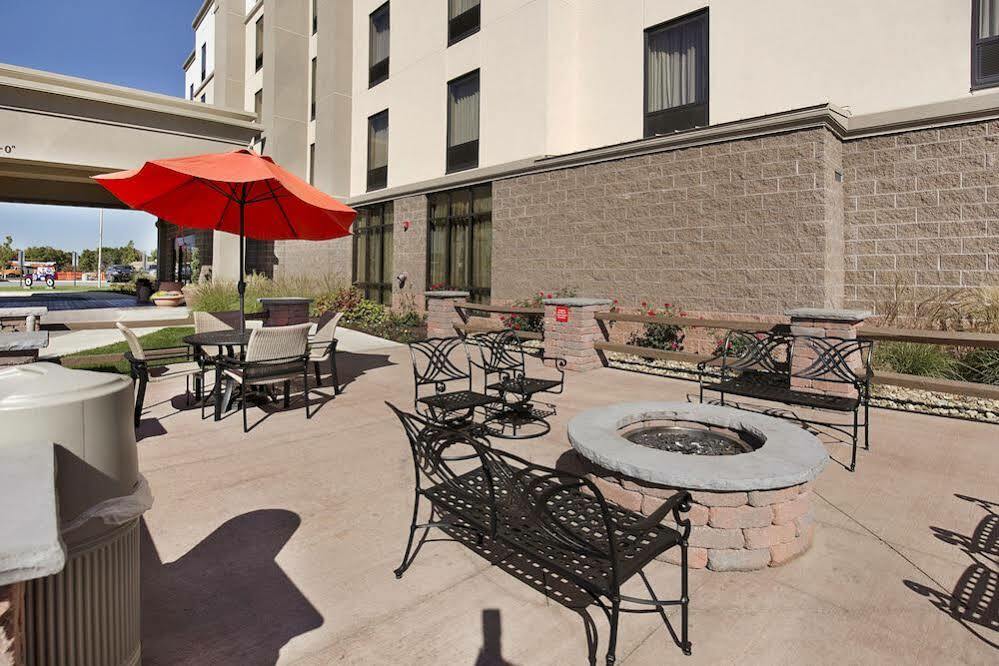 Hampton Inn Butler Exteriör bild